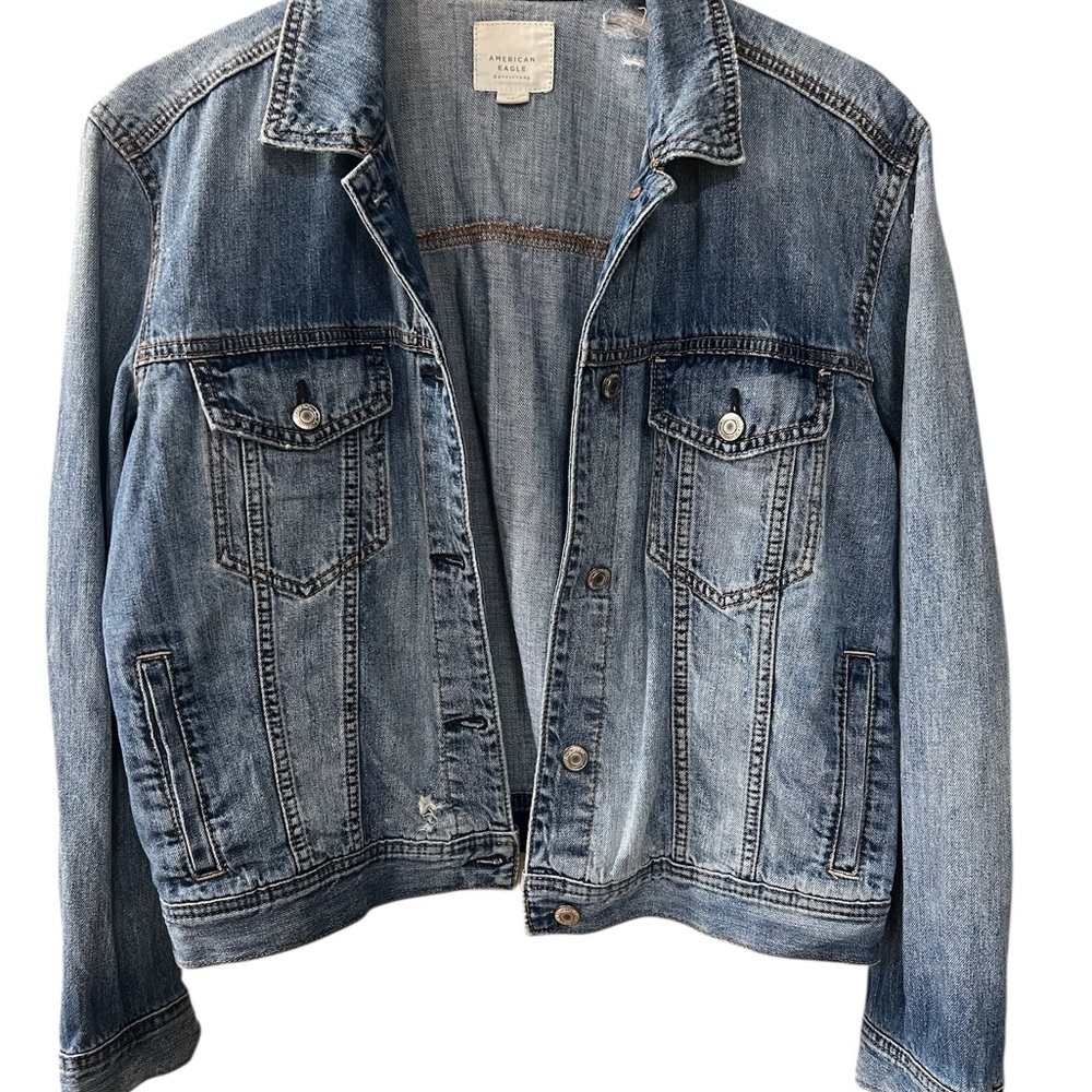 Distressed American Eagle Denim/Jean Jacket Size L Women - Picture 5 of 9